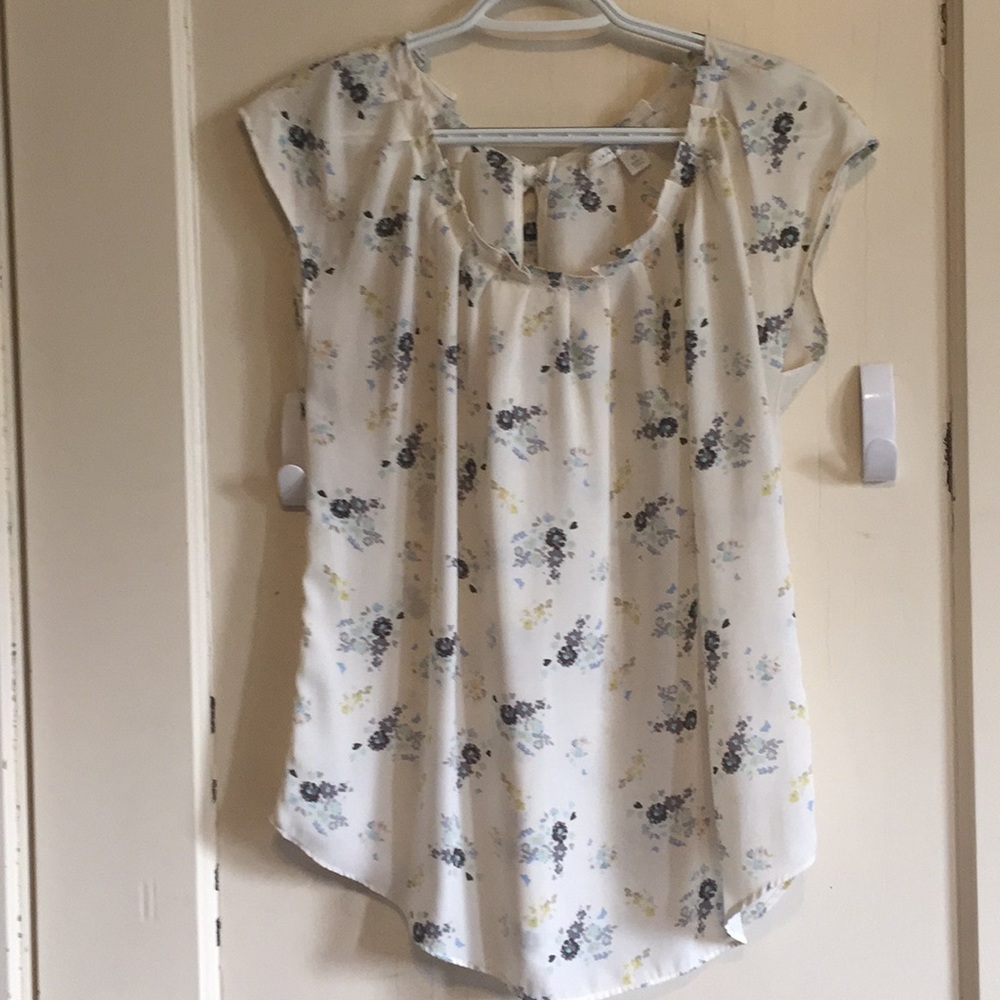 Lauren Conrad blouse
